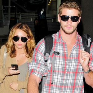 Miley Cyrus, Liam Hemsworth Miley Cyrus, Liam Hemsworth